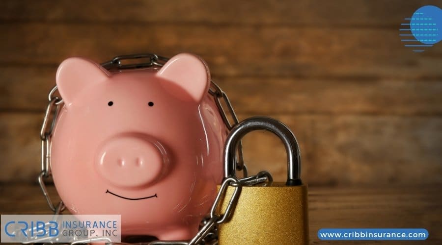 Financial security symbol with piggy bank